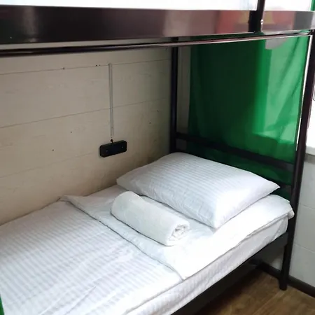 777 Palace Of Ukraine Hostel *